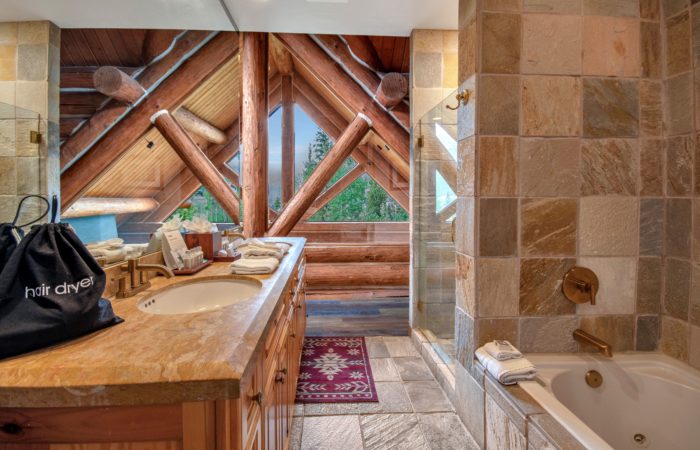 4 Bedroom Cabin - Banheiro Master