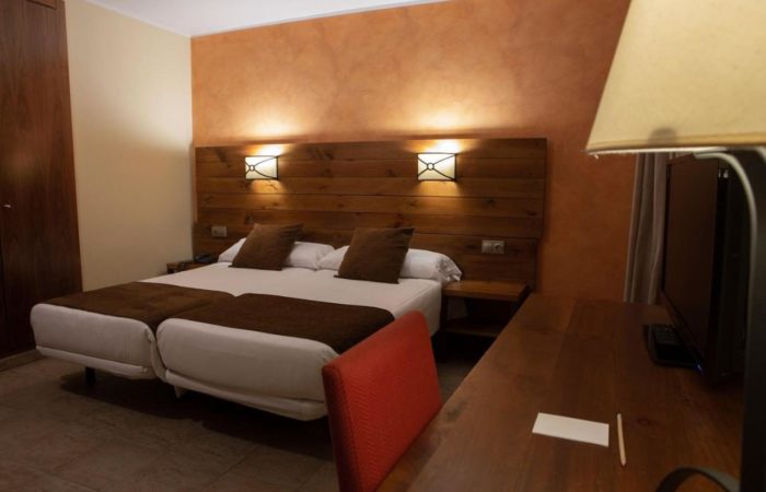 Hotel Màgic Pas - ANDORRA - QUARTO