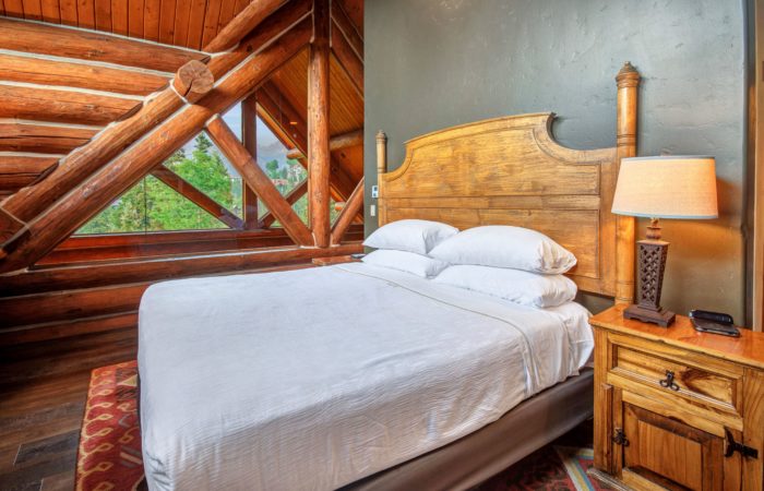 4 Bedroom Cabin - Suite Master